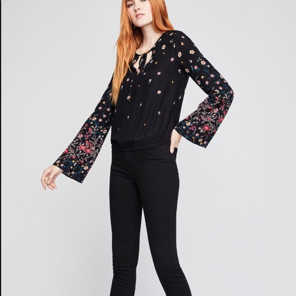 NIGHTTIME STARDUST BLOUSON TOP bcbgeneration